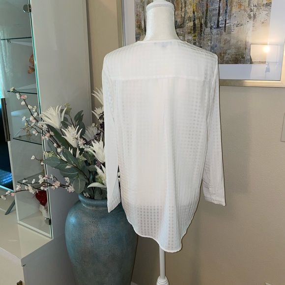 Adrianna Papell white blouse - Picture 5 of 11